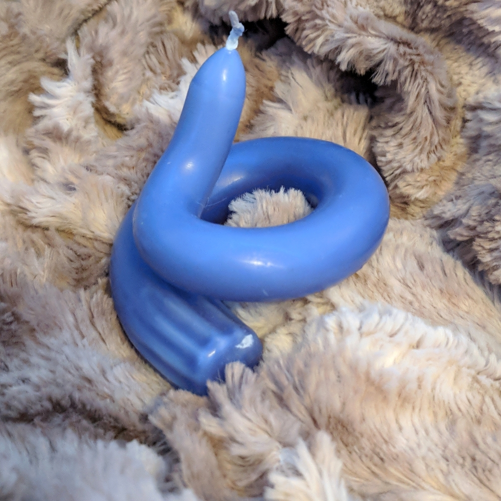 Homemade Swirl candle -blue